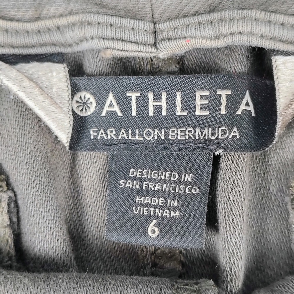 Athleta Womens SZ 6 Farallon Bermuda Shorts Gray Cotton Gorpcore Utility Hiking - Picture 4 of 8